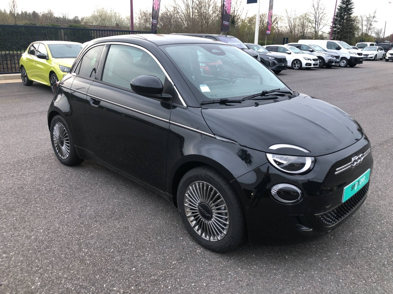 Used FIAT 500 e 118ch Pack Confort 2023 Onyx Black pastel € 27990 in Saint-Dié-des-Vosges