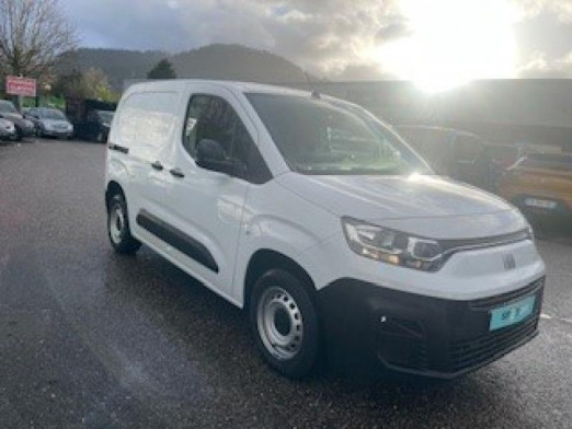 Occasion FIAT Doblo Fg M 650kg BlueHDi 100ch S&S 2023 Blanc Icy 20 990 € à Saint-Dié-des-Vosges