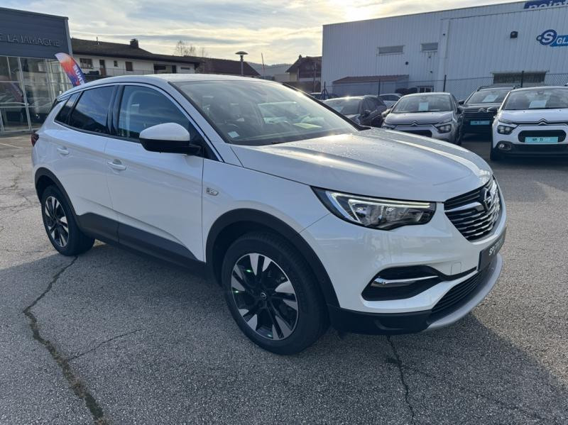 Occasion OPEL Grandland X 1.2 Turbo 130ch Elite 7cv 2018 Blanc Jade 12690 € à Saint-Dié-des-Vosges