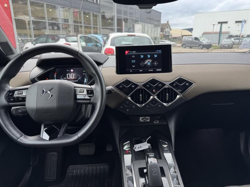 Used DS DS 3 Crossback E-Tense So Chic 4cv 2020 Or Impérial (M) - Toit Blanc Opale € 16300 in Saint-Dié-des-Vosges