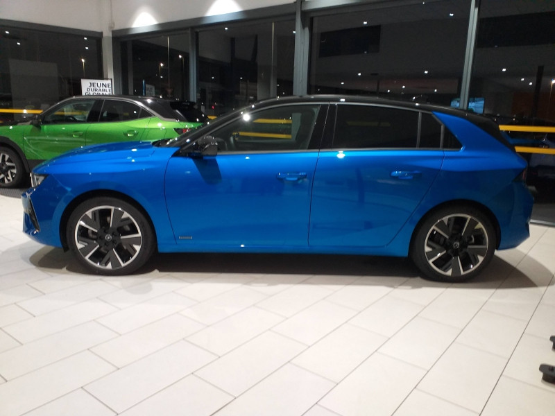 Occasion OPEL Astra Electric 156ch GS 2024 Bleu Kobalt Métal Prem/Toit Noir Karbon 26800 € à Saint-Dié-des-Vosges