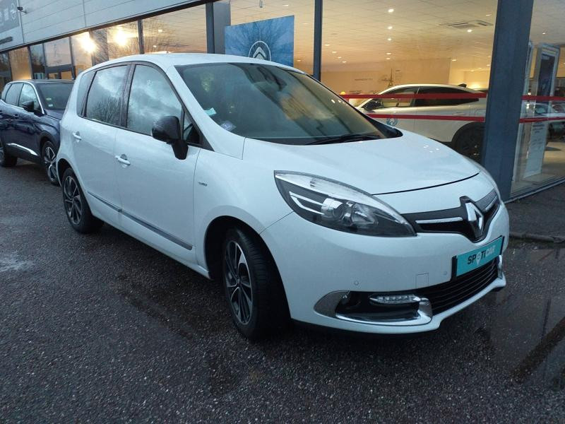 Occasion RENAULT Scenic 1.2 TCe 130ch energy Bose Euro6 2015 2016 Blanc Nacré 9790 € à Saint-Dié-des-Vosges