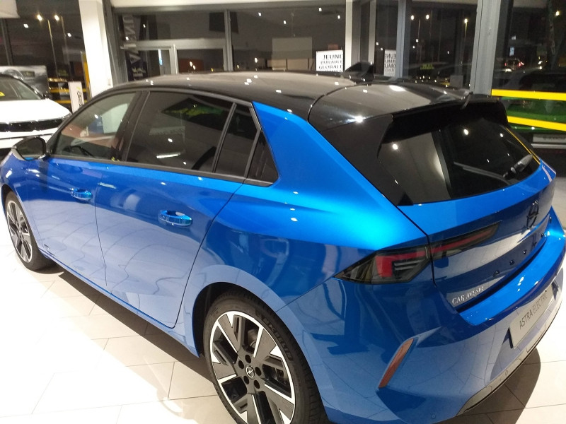 Occasion OPEL Astra Electric 156ch GS 2024 Bleu Kobalt Métal Prem/Toit Noir Karbon 26800 € à Saint-Dié-des-Vosges