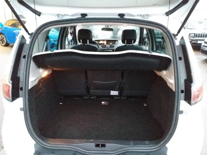Occasion RENAULT Scenic 1.2 TCe 130ch energy Bose Euro6 2015 2016 Blanc Nacré 9790 € à Saint-Dié-des-Vosges