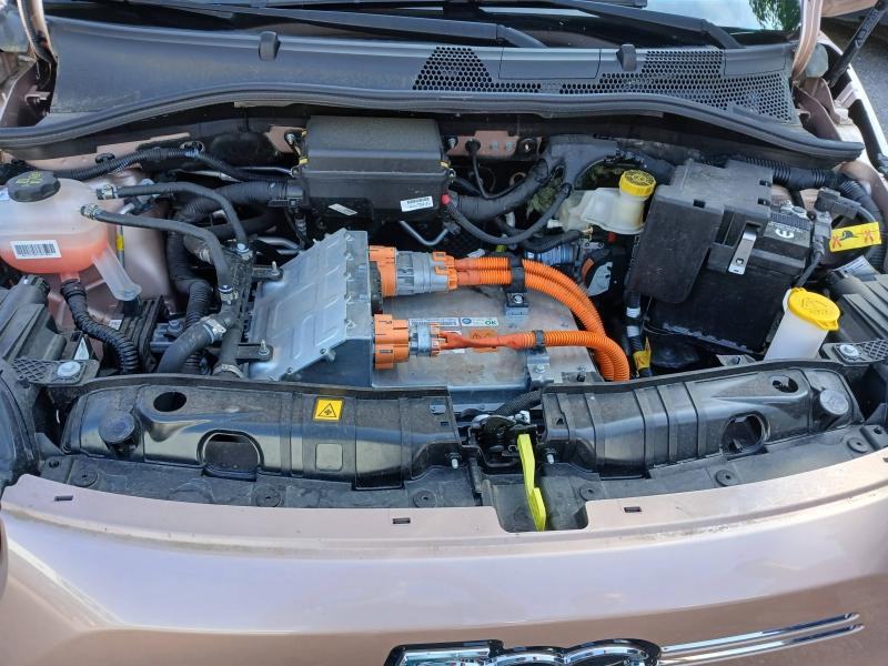 Occasion FIAT 500 e 118ch Icône 2022 Rose Gold métal 17100 € à Saint-Dié-des-Vosges