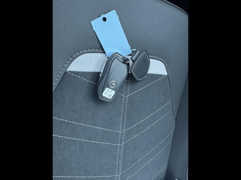 Occasion OPEL Mokka Electric 156ch GS 2025 Gris Kontrast métallisé 38600 € à Saint-Dié-des-Vosges
