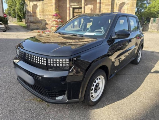 Used FIAT Grande Panda Electrique 113ch Red 2025 Noir Cinema Métallisé € 24,700 in Saint-Dié-des-Vosges