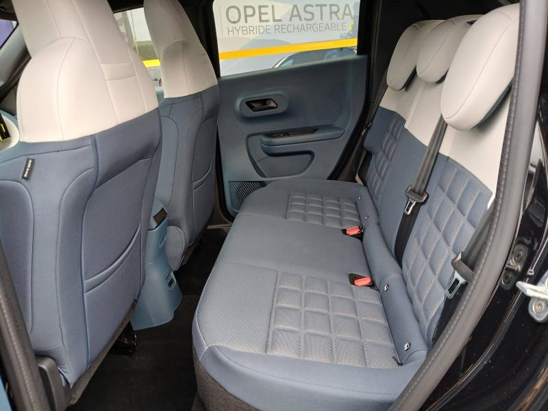 Occasion FIAT Grande Panda 1.2 Hybrid Turbo 110ch La Prima eDCT6 2025 Noir Cinema Métallisé 23447 € à Saint-Dié-des-Vosges