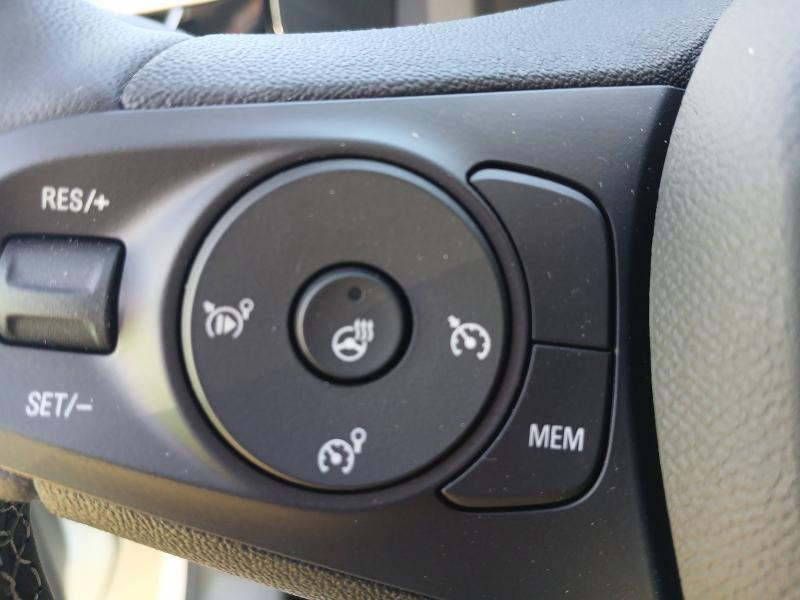 Occasion OPEL Corsa Electric 136ch 2025 Blanc Arktis 26590 € à Saint-Dié-des-Vosges