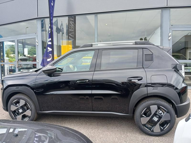 Occasion FIAT Grande Panda 1.2 Hybrid Turbo 110ch La Prima eDCT6 2025 Noir Cinema Métallisé 23447 € à Saint-Dié-des-Vosges