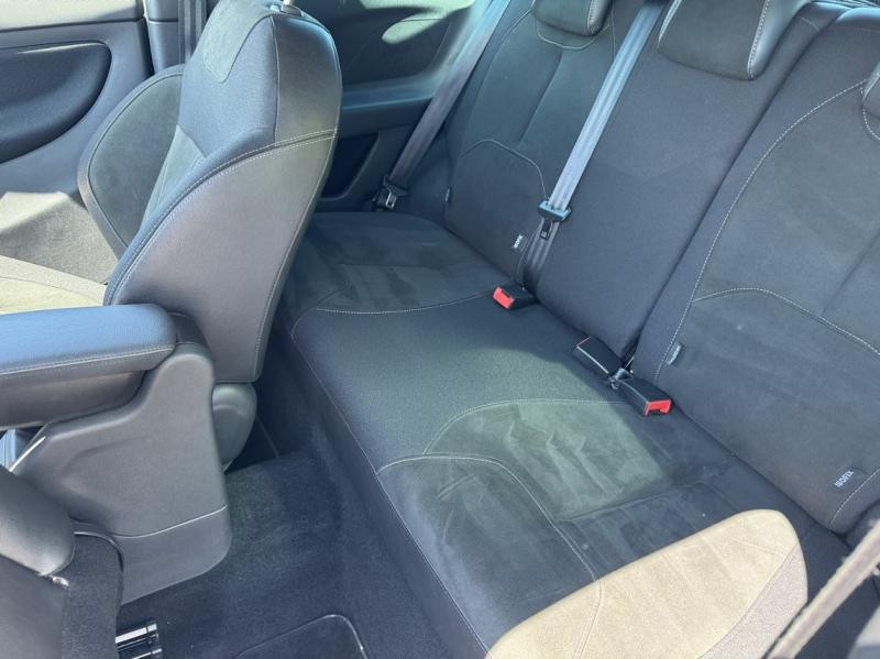 Used DS DS 3 PureTech 110ch Sport Chic S&S EAT6 2018 Blanc Nacré (N) - Toit Noir Onyx € 10490 in Saint-Dié-des-Vosges