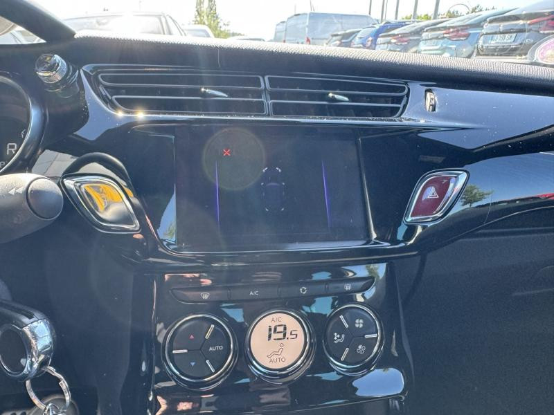 Used DS DS 3 PureTech 110ch Sport Chic S&S EAT6 2018 Blanc Nacré (N) - Toit Noir Onyx € 10490 in Saint-Dié-des-Vosges