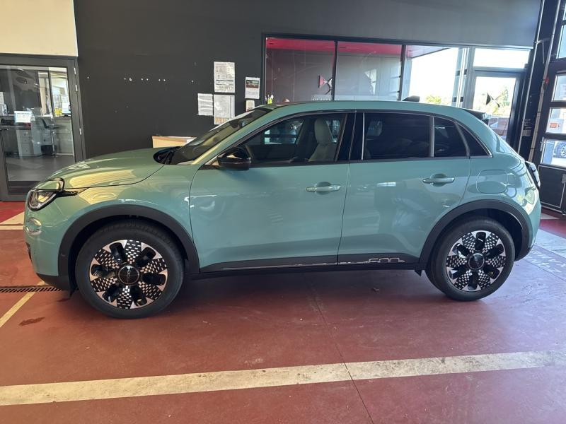 Occasion FIAT 600 1.2 Hybrid 136ch La Prima DCT6 2025 Vert Sky métallisé 29988 € à Saint-Dié-des-Vosges