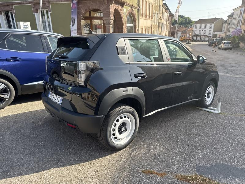 Occasion FIAT Grande Panda Electrique 113ch Red 2025 Noir Cinema Métallisé 23500 € à Saint-Dié-des-Vosges