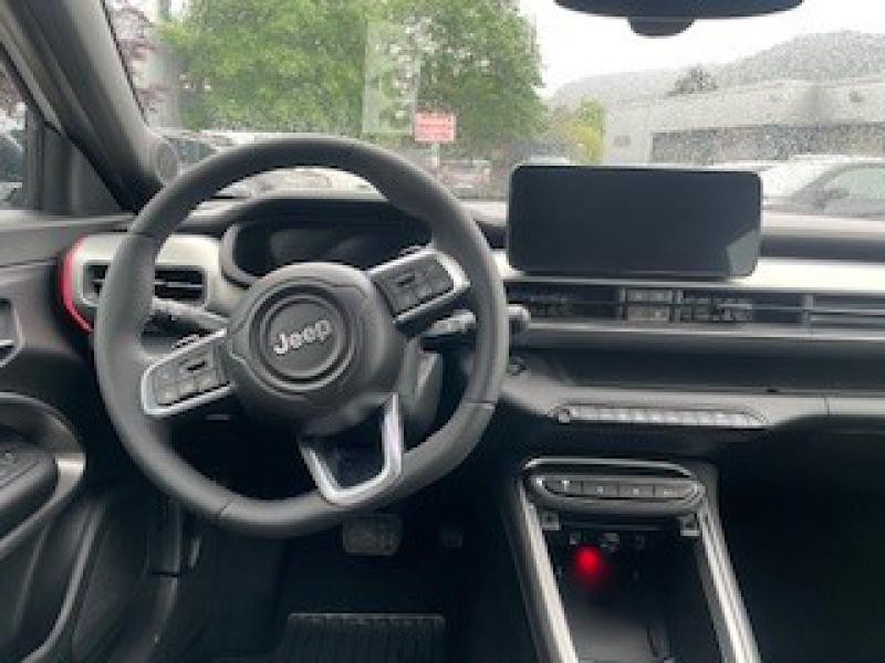 Used JEEP Avenger 1.2 Turbo T3 145ch MHEV Overland BVR6 4xe 2025 Snow € 37515 in Saint-Dié-des-Vosges