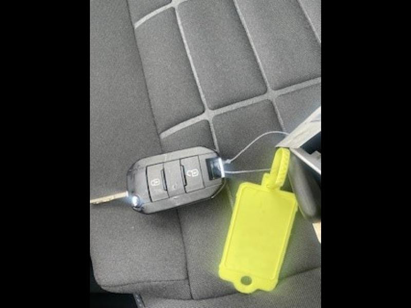 Occasion CITROEN C3 Electrique 113ch PLUS 2025 Gris Mercury (M) 25547 € à Saint-Dié-des-Vosges