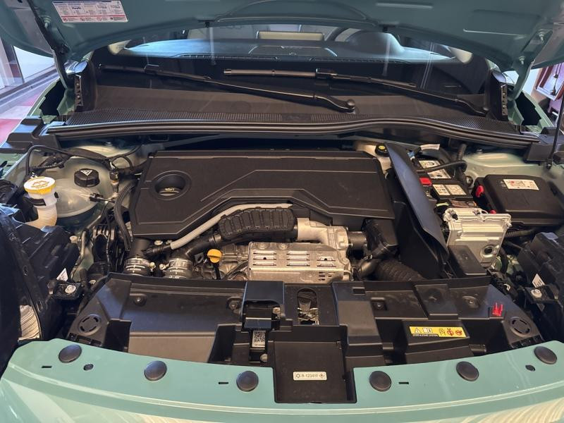 Occasion FIAT 600 1.2 Hybrid 136ch La Prima DCT6 2025 Vert Sky métallisé 29988 € à Saint-Dié-des-Vosges