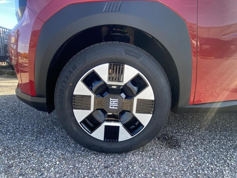 Occasion FIAT Grande Panda 1.2 Hybrid 100ch Icône eDCT6 2025 Rouge 22000 € à Saint-Dié-des-Vosges