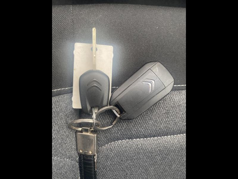 Occasion CITROEN C3 1.2 PureTech 110ch S&S Shine 120-123g 2021 Sable (N) - Noir Onyx 12390 € à Saint-Dié-des-Vosges