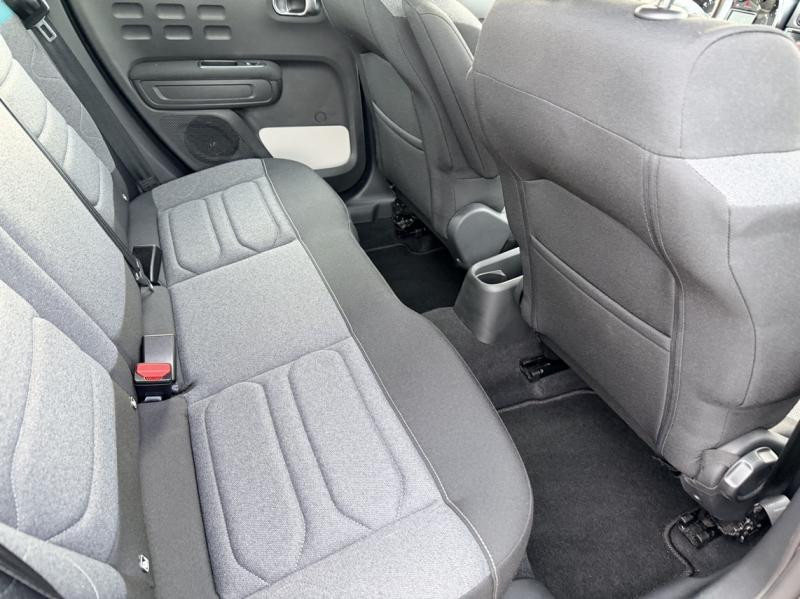 Occasion CITROEN C3 1.2 PureTech 83ch S&S Feel Pack 2022 Gris Platinium (M) - Rouge Aden 12590 € à Saint-Dié-des-Vosges