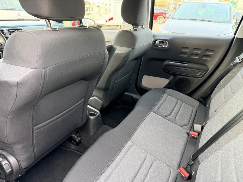 Occasion CITROEN C3 1.2 PureTech 83ch S&S Feel Pack 2022 Gris Platinium (M) - Rouge Aden 12590 € à Saint-Dié-des-Vosges