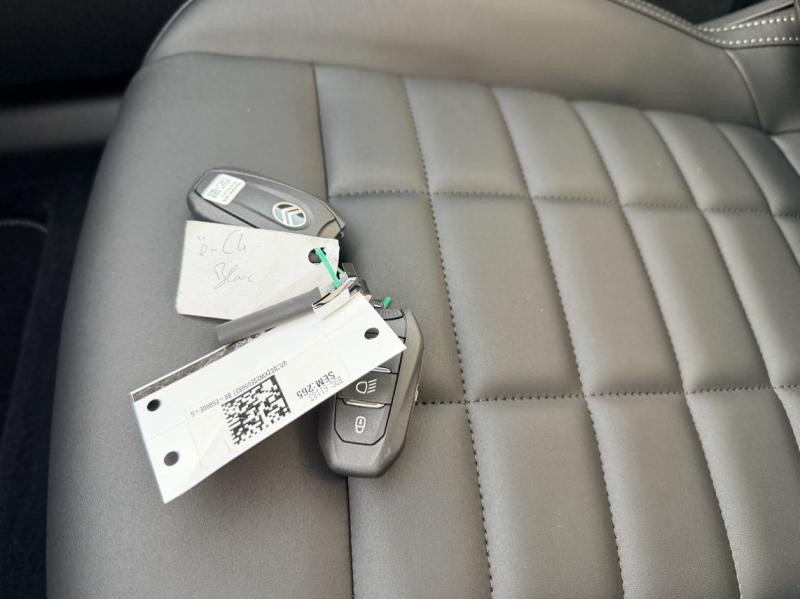 Occasion CITROEN C4 Electrique 156ch (autonomie étendue) MAX Automatique 2025 Blanc Okénite (M) 38249 € à Saint-Dié-des-Vosges