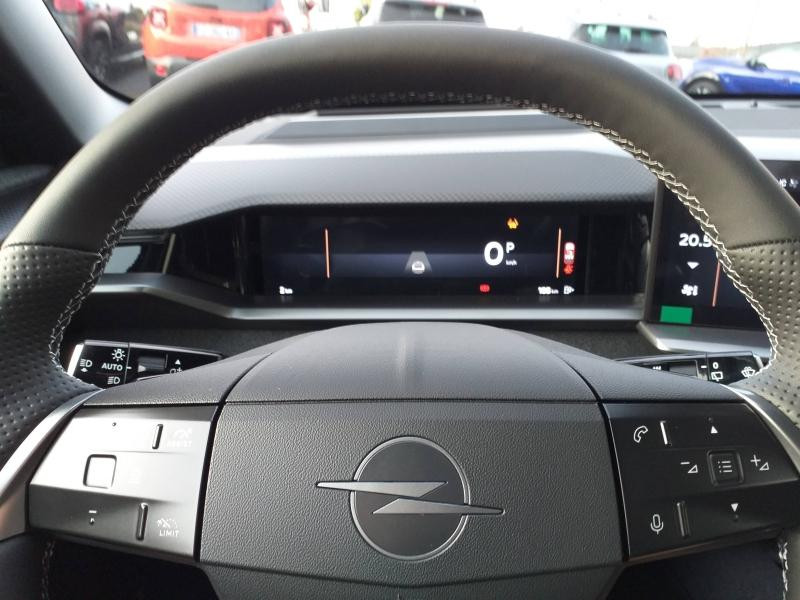 Used OPEL Grandland X 1.2 Turbo Hybrid 145ch GS e-DCT6 2025 Gris Kristall métal - Toit Noir Karbon € 44800 in Saint-Dié-des-Vosges