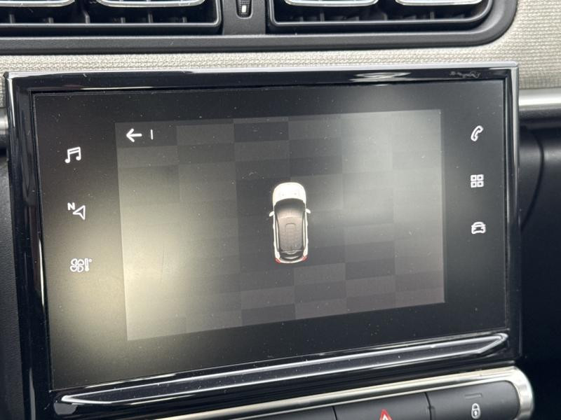 Occasion CITROEN C3 PureTech 110ch Feel S&S E6.d 6cv 2020 Gris Platinium - Noir Onyx 11990 € à Saint-Dié-des-Vosges