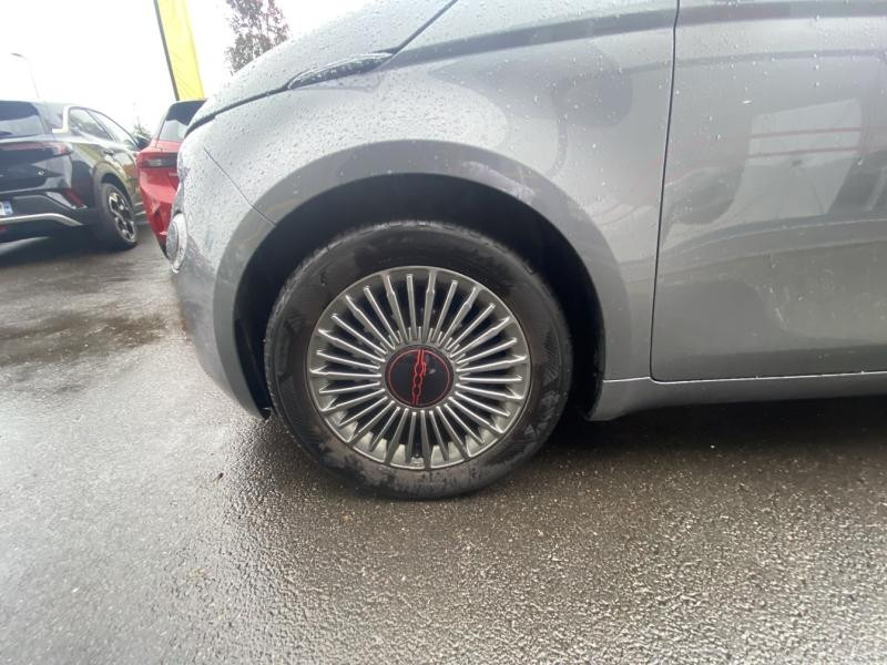 Used FIAT 500 e 95ch (RED) MY23 2022 Mineral Grey métal € 16990 in Saint-Dié-des-Vosges