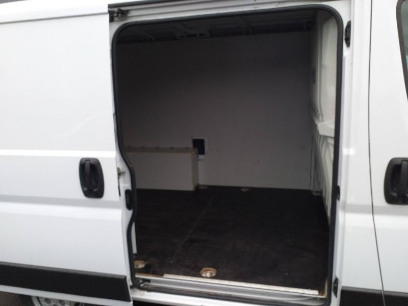 Occasion CITROEN Jumper Fg 30 L1H1 2.2 BlueHDi 120 S&S Driver 2022 Blanc Icy 20590 € à Saint-Dié-des-Vosges