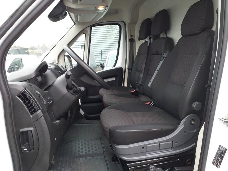 Occasion CITROEN Jumper Fg 30 L1H1 2.2 BlueHDi 120 S&S Driver 2022 Blanc Icy 20590 € à Saint-Dié-des-Vosges