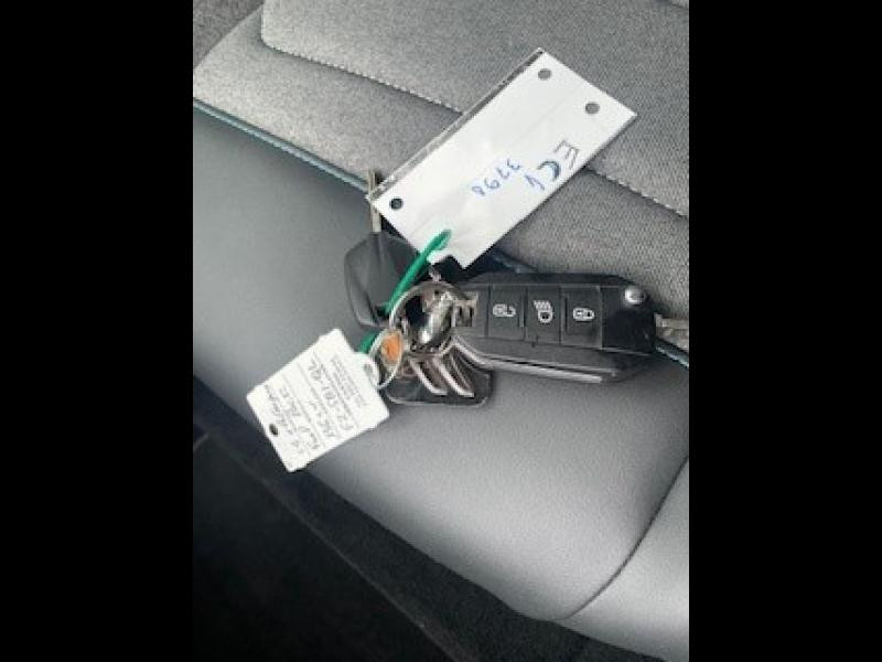 Used CITROEN C4 Moteur électrique 136ch (100 kW) Feel Pack Automatique 2021 Noir Obsidien (N) € 14900 in Saint-Dié-des-Vosges