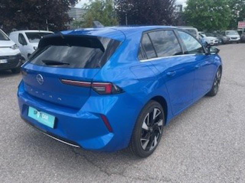Used OPEL Astra 1.5 D 130ch Elegance BVA8 2022 Bleu Kobalt Métallisé Premium € 18990 in Saint-Dié-des-Vosges