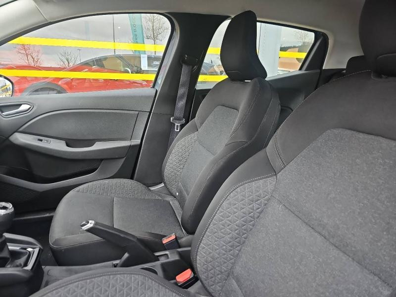 Used RENAULT Clio 1.0 TCe 90ch Business -21N 2022 Gris Platine € 13700 in Saint-Dié-des-Vosges