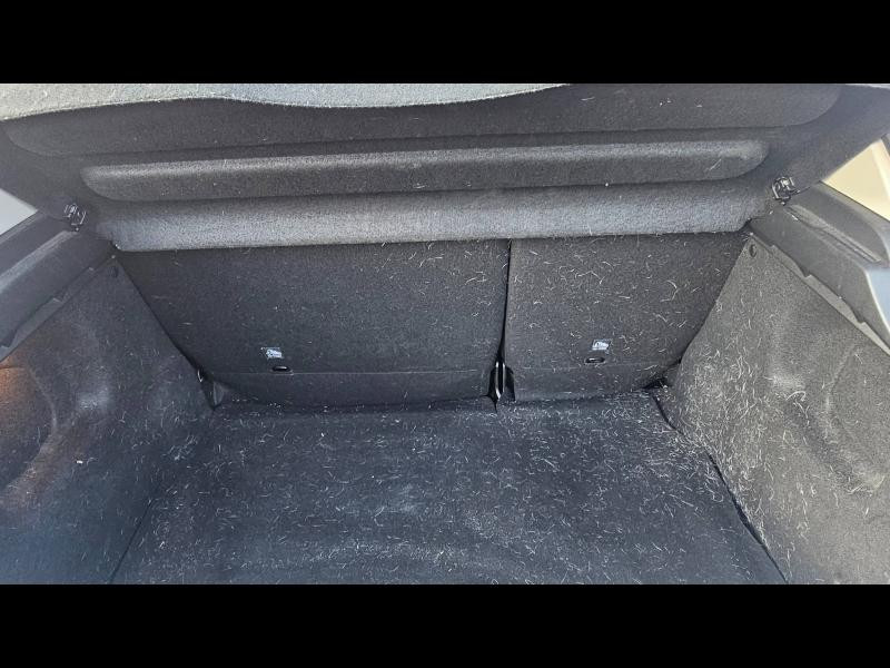 Used CITROEN C3 1.2 PureTech 83ch S&S Feel Pack 2021 Blanc Banquise (O) - Rouge Aden € 11490 in Saint-Dié-des-Vosges