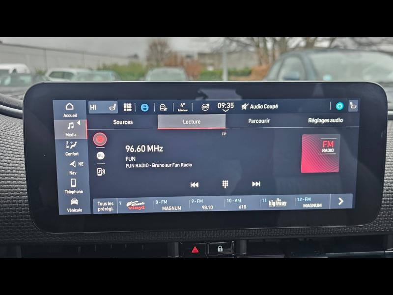 Used FIAT 500C e 118ch La Prima MY23 2023 Blanc € 23890 in Saint-Dié-des-Vosges