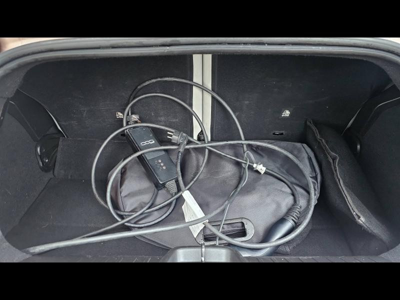 Used FIAT 500C e 118ch La Prima MY23 2023 Blanc € 23890 in Saint-Dié-des-Vosges