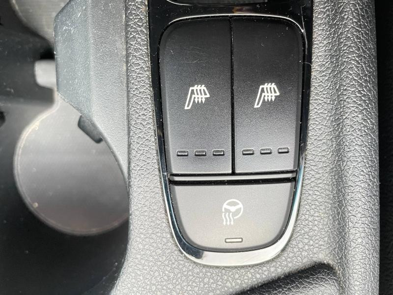 Used KIA Niro 1.6 GDi 105ch ISG + électrique 43.5ch Design DCT6 2018 Bleu € 14490 in Saint-Dié-des-Vosges