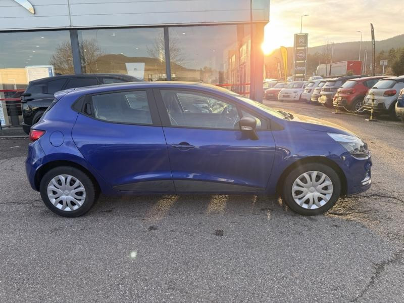 Used RENAULT Clio 1.2 16v 75ch Life 5p 2018 Bleu Iron € 10290 in Saint-Dié-des-Vosges