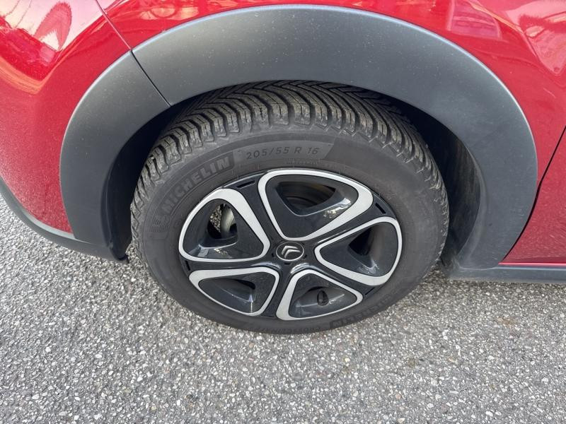 Used CITROEN C3 1.2 PureTech 110ch S&S Feel Pack 120-121g 2022 Rouge € 12490 in Saint-Dié-des-Vosges