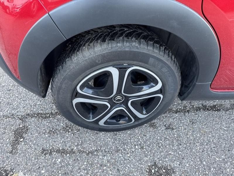 Used CITROEN C3 1.2 PureTech 110ch S&S Feel Pack 120-121g 2022 Rouge € 12490 in Saint-Dié-des-Vosges