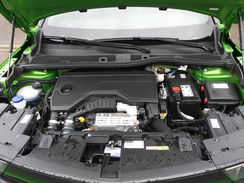 Occasion OPEL Mokka 1.2 Turbo 100ch GS 2025 Vert Ikone/Toit Noir métal 28590 € à Saint-Dié-des-Vosges