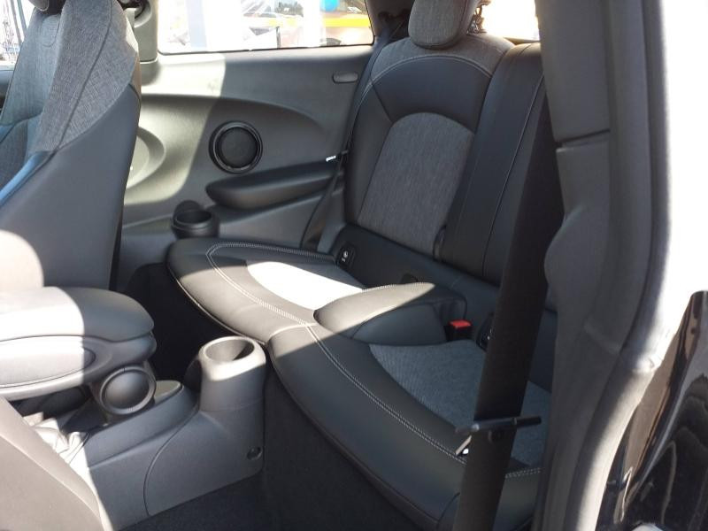 Occasion MINI Mini One 102ch Edition Greenwich BVA7 109g 2021 Starlight Blue 20900 € à Saint-Dié-des-Vosges