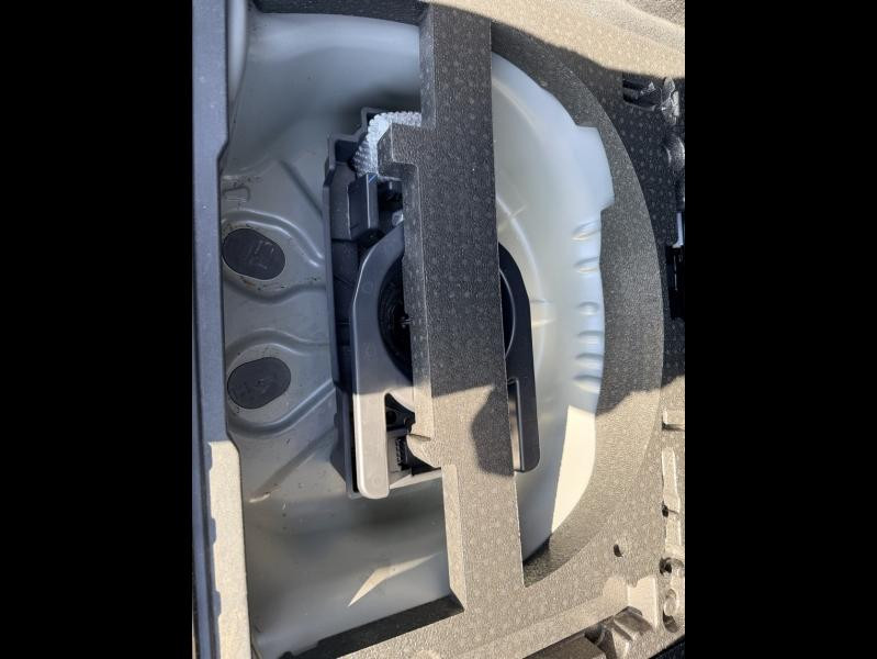 Used PEUGEOT 2008 1.2 PureTech 110ch Crossway S&S EAT6 2017 Gris Platinium € 10790 in Saint-Dié-des-Vosges