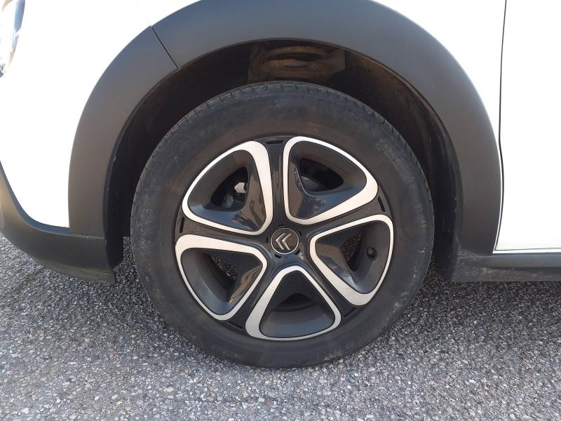 Occasion CITROEN C3 1.2 PureTech 83ch S&S Feel Pack 2021 Blanc Banquise (O) - Noir Onyx 11490 € à Saint-Dié-des-Vosges