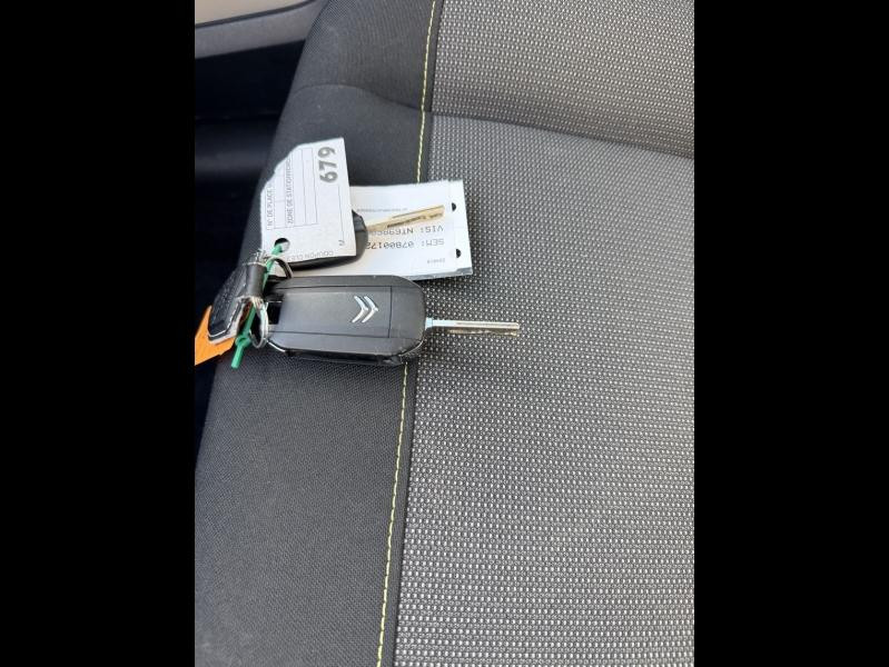 Occasion CITROEN C3 1.2 PureTech 83ch S&S YOU! 2023 Sable (N) - Blanc Opale 10490 € à Saint-Dié-des-Vosges