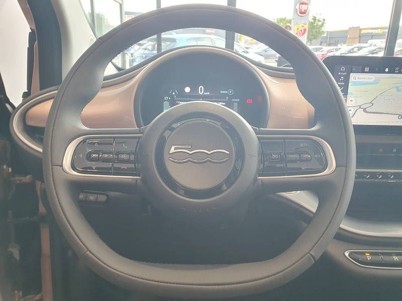 Occasion FIAT 500C e 118ch Icône Plus 2020 Rose Gold métal 22990 € à METZ