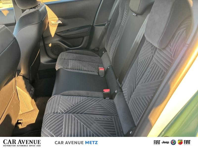 Used LANCIA Ypsilon 1.2 Ibrida 100ch LX eDCT6 2025 Vert Giada Métallisé/Toit noir € 28700 in Metz