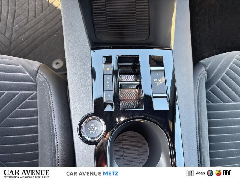 Used LANCIA Ypsilon 1.2 Ibrida 100ch LX eDCT6 2025 Vert Giada Métallisé/Toit noir € 28700 in Metz
