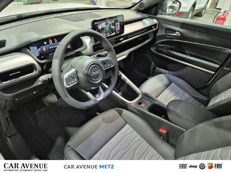 Occasion JEEP Avenger 1.2 Turbo T3 145ch MHEV Overland BVR6 4xe 2025 Snow + toit Volcano 34990 € à Metz